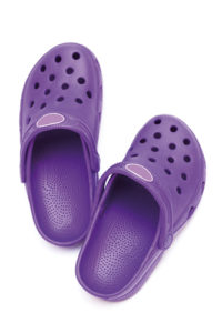 Crocs-porter-quotidien-mauvias-santé-pieds