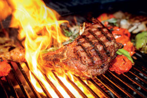 Barbecue : la peau absorbe les particules toxiques de la fumée !