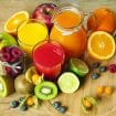 Sweet,Juice,And,Fruits,On,Wood